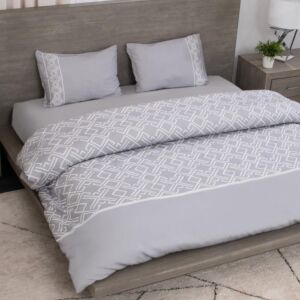 طقم مفرش سرير حجم ملكى 180×200 سم 4 قطع - بروسلز
